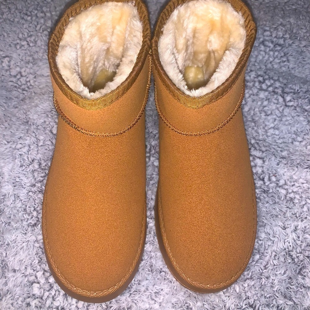 Women’s New Pull on Platform Short Boots Size 40/8 - Picture 2 of 7